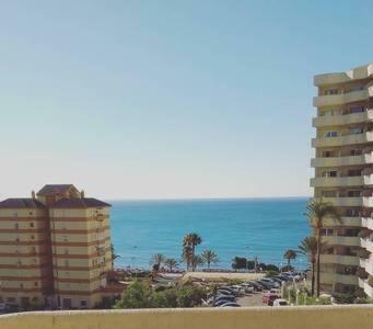 Estudio Apartamento Nuevo Benalbeach Benalmádena Exterior foto