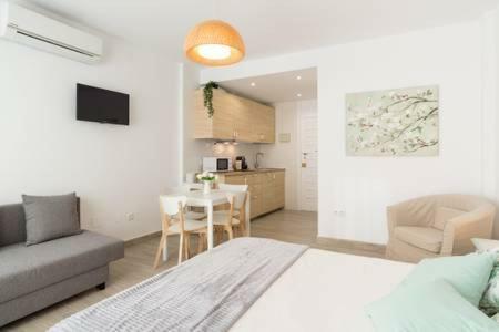 Estudio Apartamento Nuevo Benalbeach Benalmádena Exterior foto